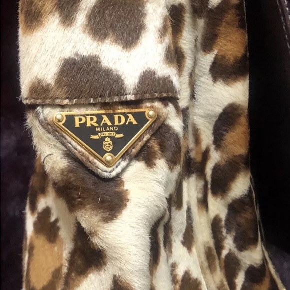 ♥️ PRADA MESSENGER BAG ♥️ NWOT AWESOME BAG! - Picture 7 of 12